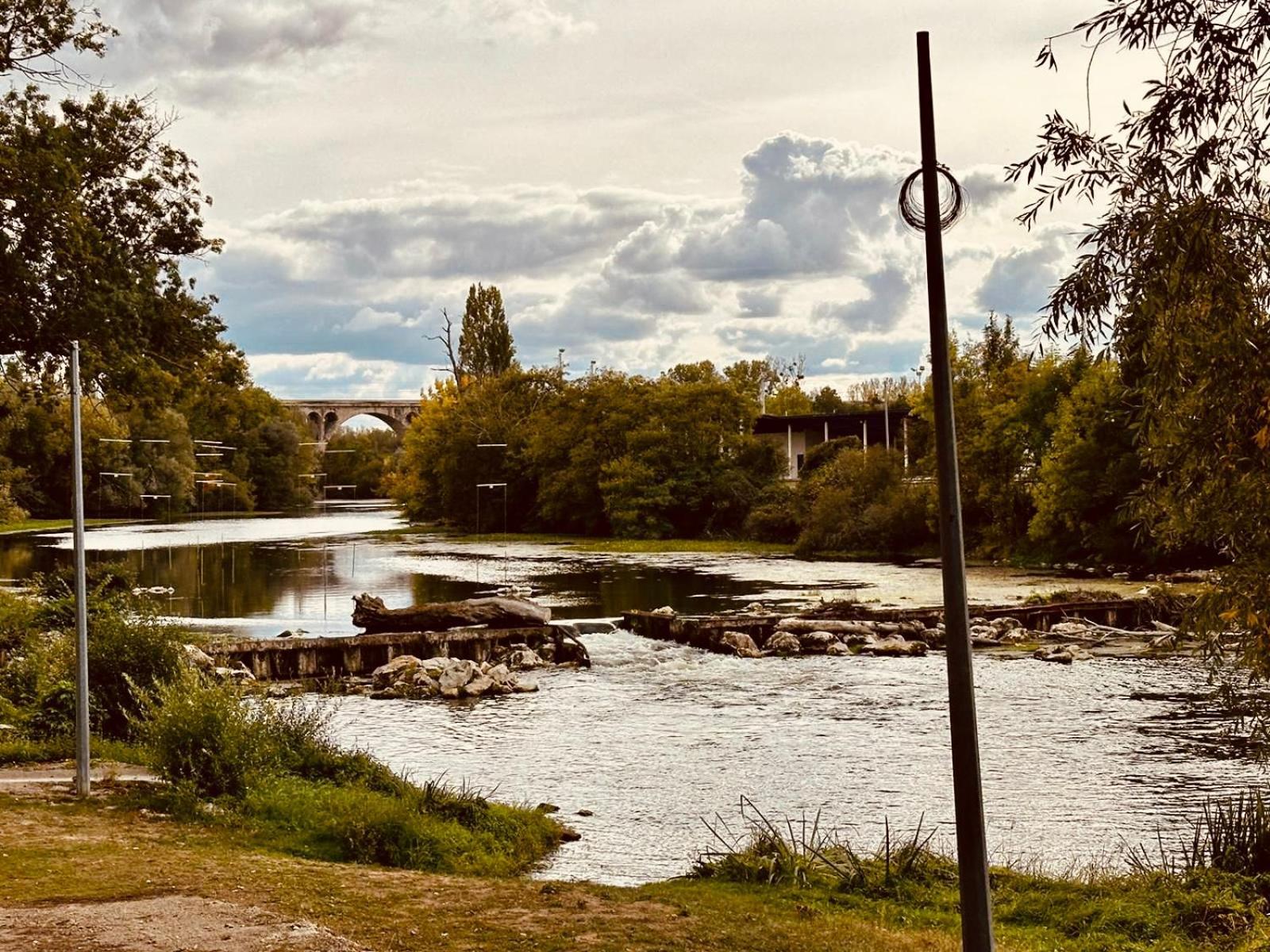 L'Escale En Amerique - Home Homy Saint-Florent-sur-Cher Exteriér fotografie